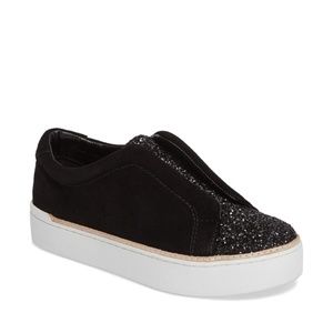 M4D3 Super Slip-On Sneaker